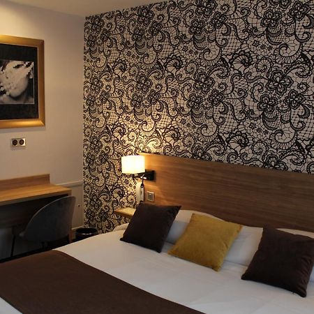 In Situ Hotel Валенсиен Екстериор снимка