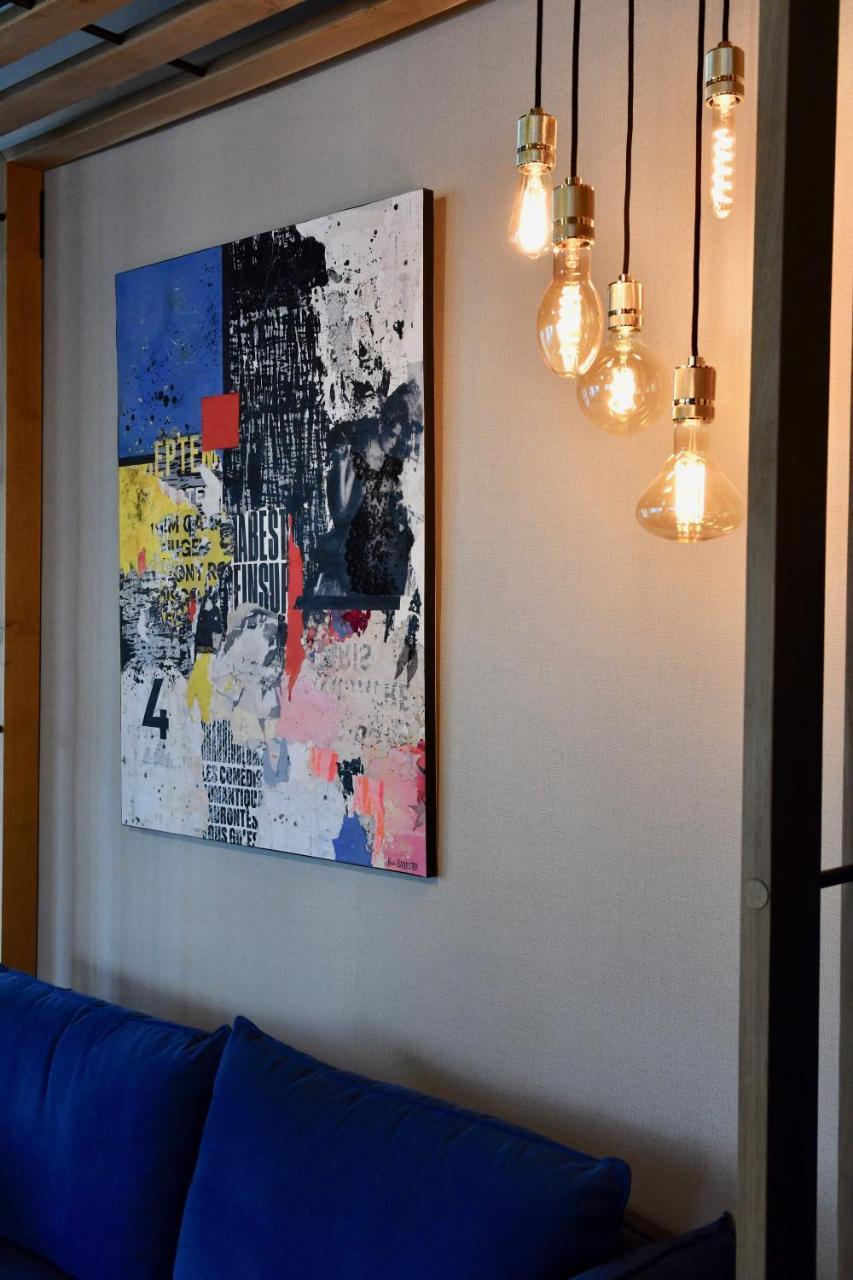 In Situ Hotel Валенсиен Екстериор снимка