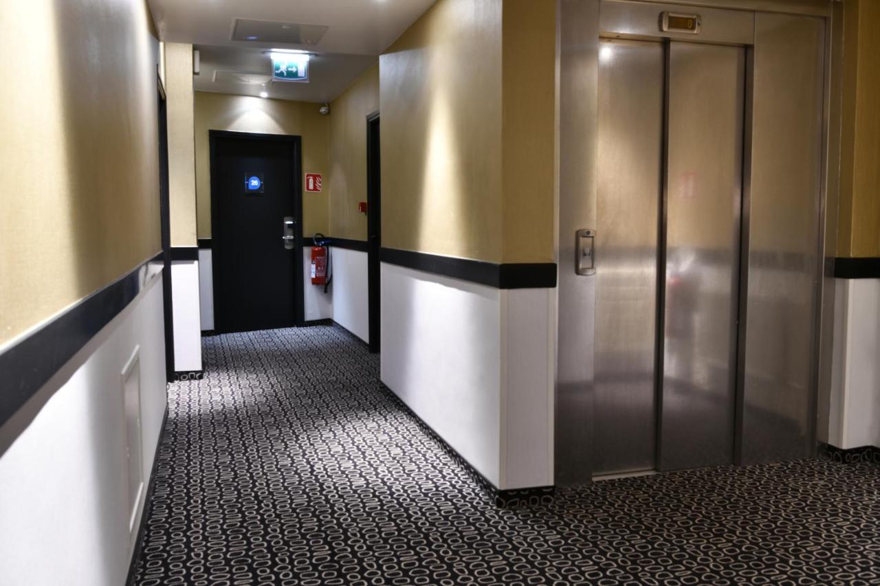 In Situ Hotel Валенсиен Екстериор снимка