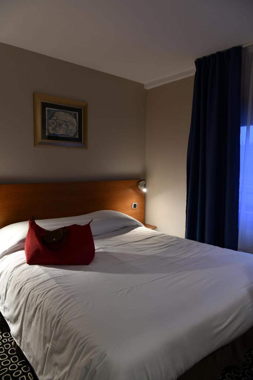 In Situ Hotel Валенсиен Екстериор снимка